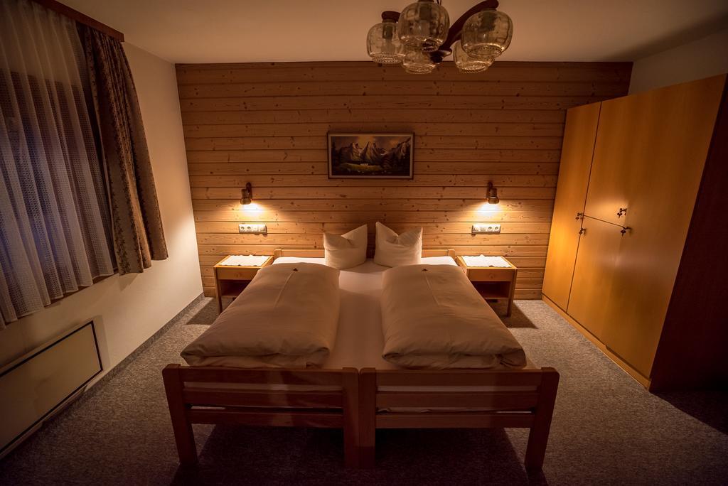 Ferienhaus Jaegerhaeusl ليرموس المظهر الخارجي الصورة